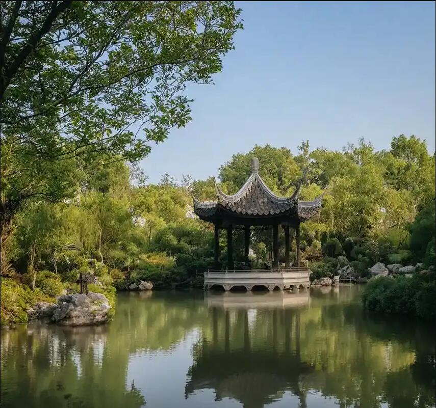 怒江向彤餐饮有限公司